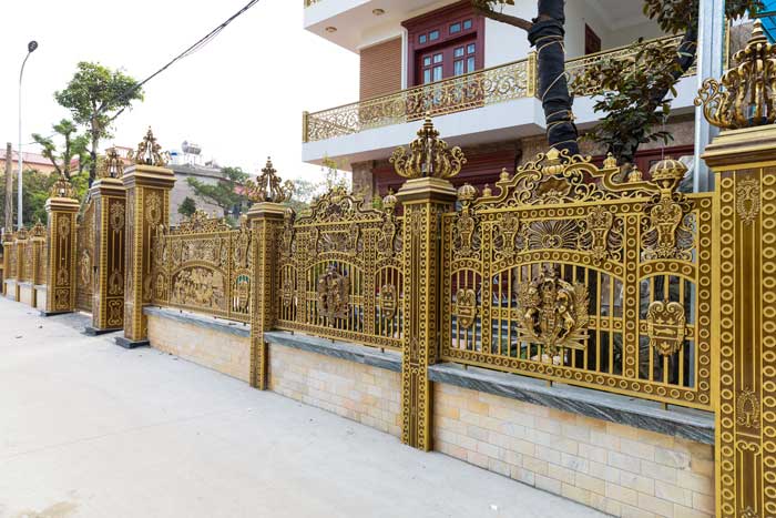 Cổng nhôm đúc Hoàng Nguyễn